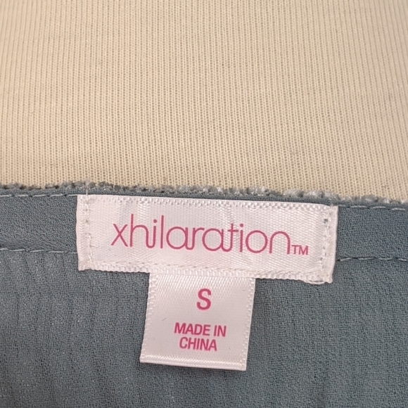 Xhilaration Velvet Top - Picture 3 of 5